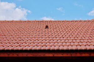 Tile Roofs in Florida: Concrete vs Clay vs Synthetic — A Buyer’s Guide